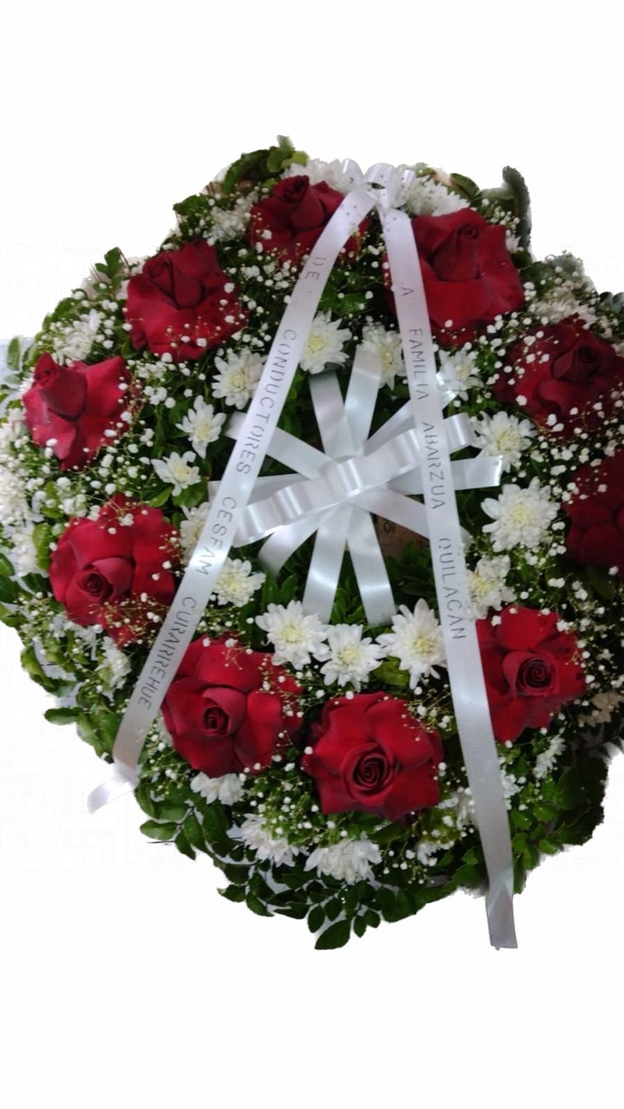 Arreglo condolencias corona redonda rosas rojas flores blancas - FLORERIA  ILUSION PUCON